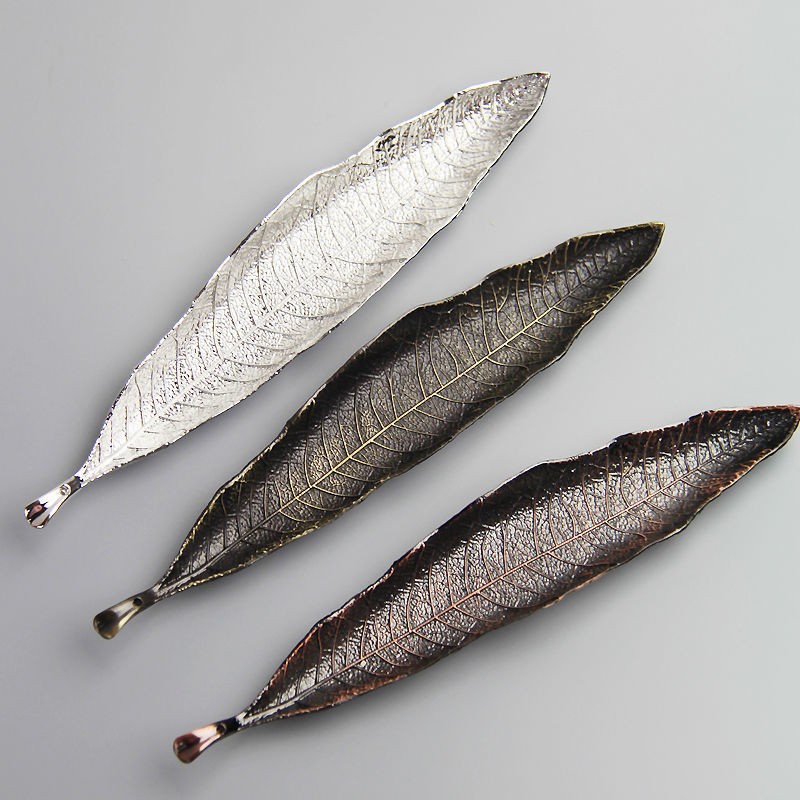 Đĩa cắm nhang hình lá Song An eco