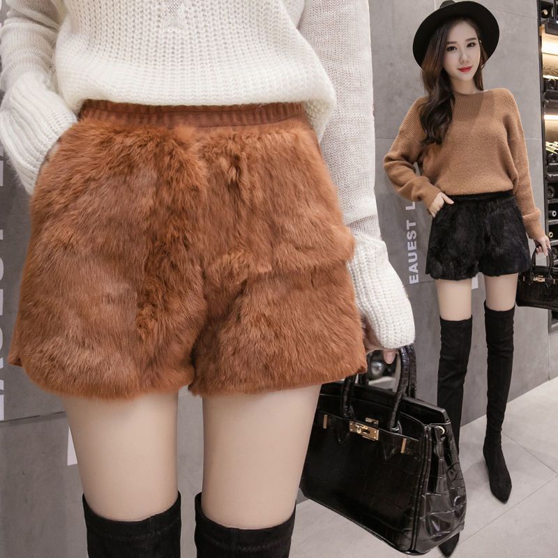 Quần Short Len Dày Dặn Ôm Dáng Phong Cách Thu Đông Mới Cho Nữ