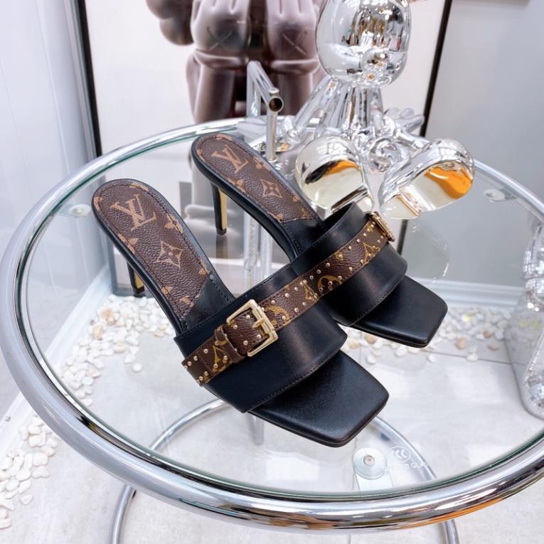 Guốc Cao Gót LV Trắng Đen Full Size 35-39  -  By Anh Dinh Phuong