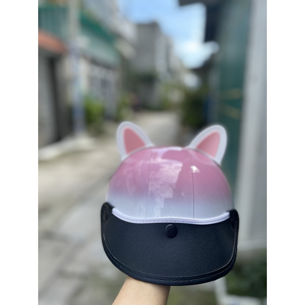 Nón bảo hiểm hai màu +tặng tai mèo