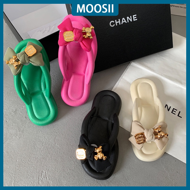Dép Sandal Moosii Hàn Quốc Đế Mềm Trọng Lượng Nhẹ Đính Nơ Và Gấu Dễ Thương Hàng Có Sẵn Y1126