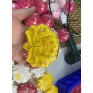 Oản hoa sen nhũ ( oản mộc)