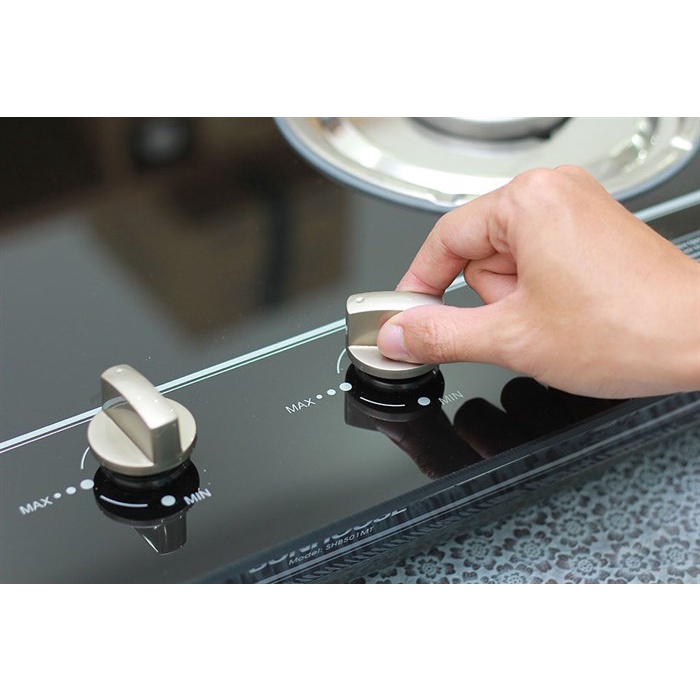 Bếp gas âm Sunhouse SHB501MT hàng trưng bày đẹp mới 98-99% Chính hãng 100% bảo hành 24 tháng