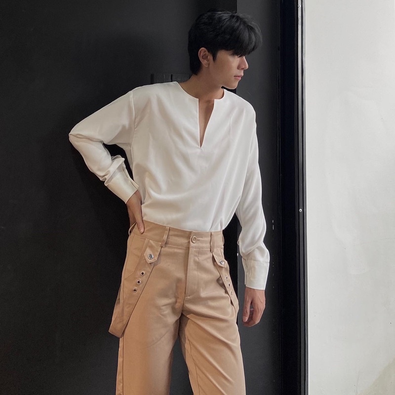 Quần Âu be OAO STUDIO form xuông kèm dây