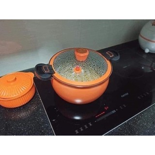 NỒI ÁP SUẤT BÍ NGÔ
