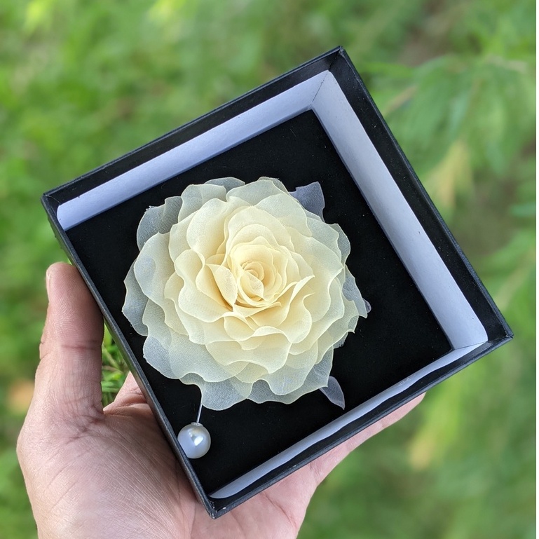 Hoa cài áo váy handmade vải voan cao cấp