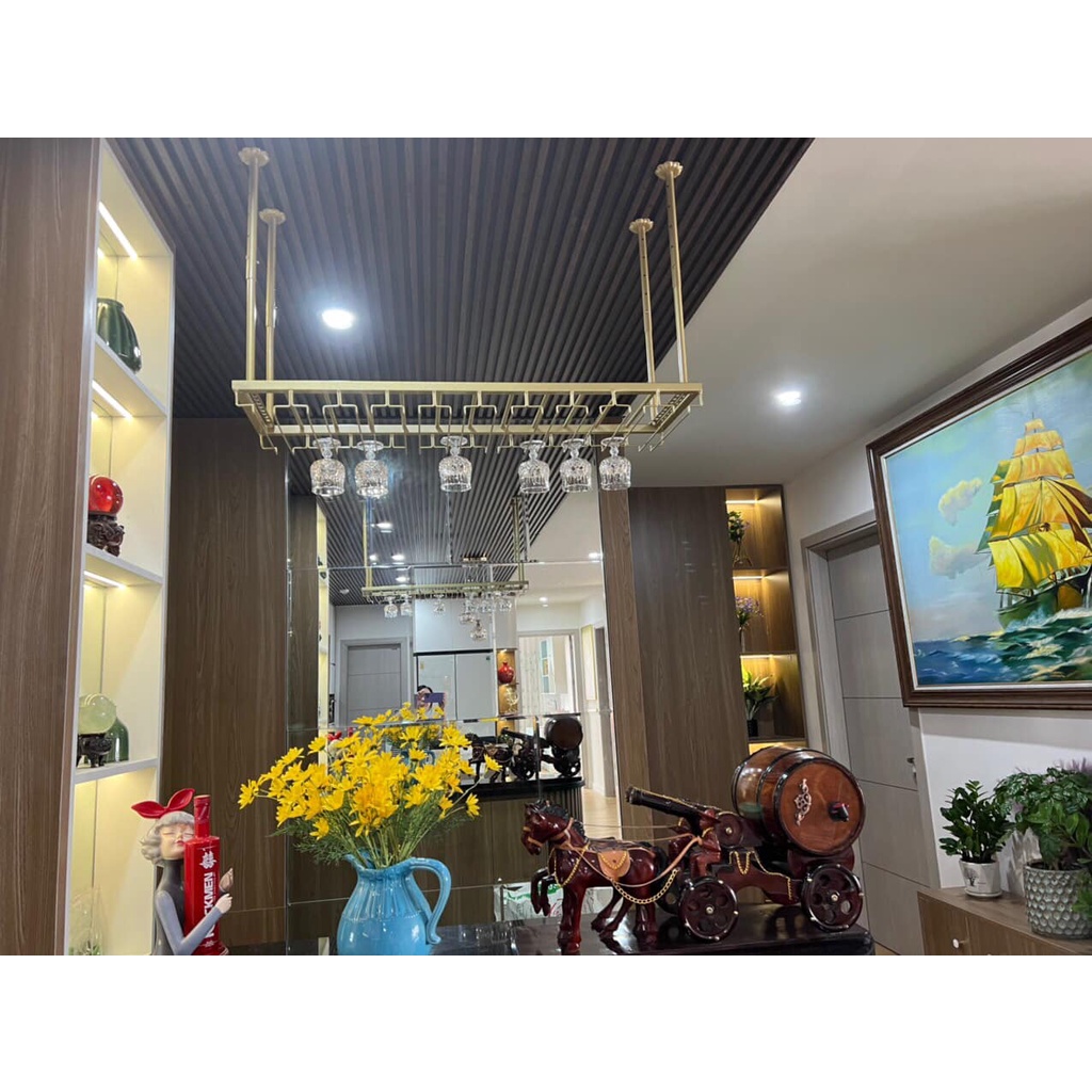 Giá treo ly quầy bar