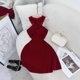 VA389       ĐẦM ĐỎ CỔ YẾM
