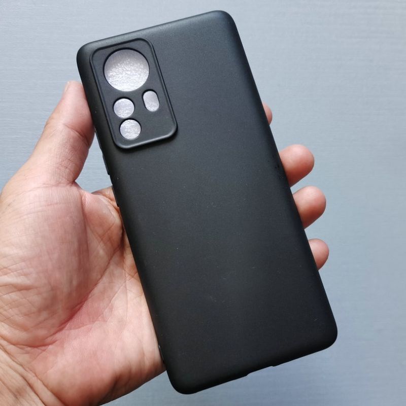Ốp lưng dẻo đen xiaomi 12 pro/12s pro silicon đen chống bám vân tay