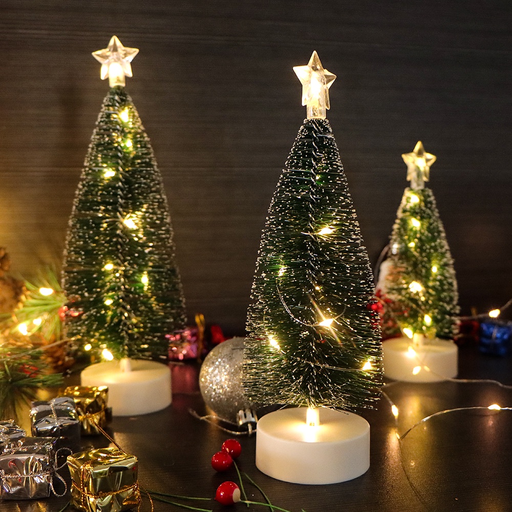 Bộ 3 Cây Thông Giáng Sinh Có Đèn LED Dùng Trang Trí Phòng Khách / Nhà Cửa