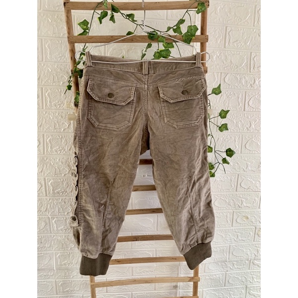 Quần nhung ngố la