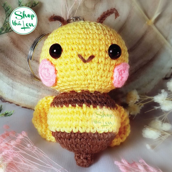 Móc khóa treo túi xách chú ong nâu handmade