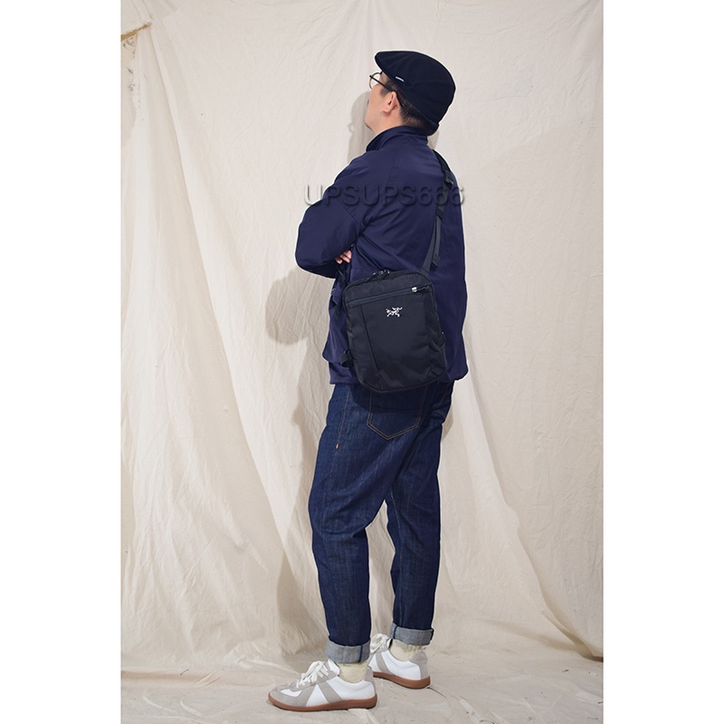 Arcteryx / Arcaeopteryx Slingbladex Túi Đeo Vai Đựng Máy Tính Bảng IPAD Cỡ Nhỏ Chống Thấm Nước Dùng Khi Đi Du Lịch Ngoài