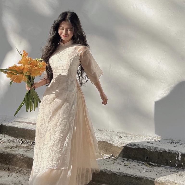 SET ÁO DÀI REN HOA - VÁY NUDE
