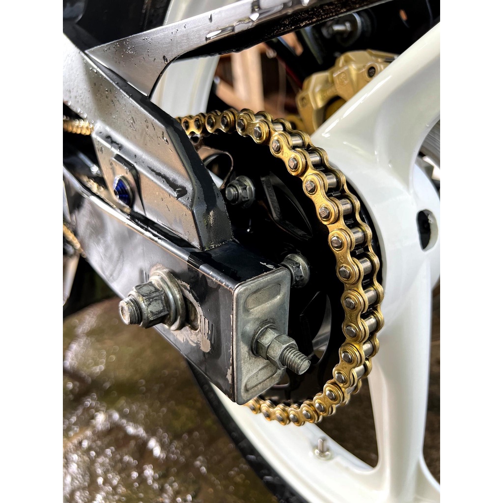 Combo Xịt dưỡng sên SPRAYKING + Rửa sên Mr.Finn Super Clean 500ml,1L