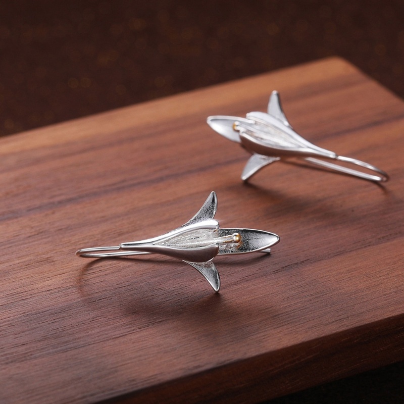 Bông Tai Dáng Dài Hình Hoa Lily Chất Liệu Hợp Kim Cho Nữ