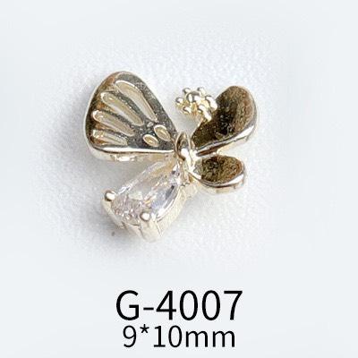 Charm nail bướm đính đá cao câp mẫu mơi hot trend