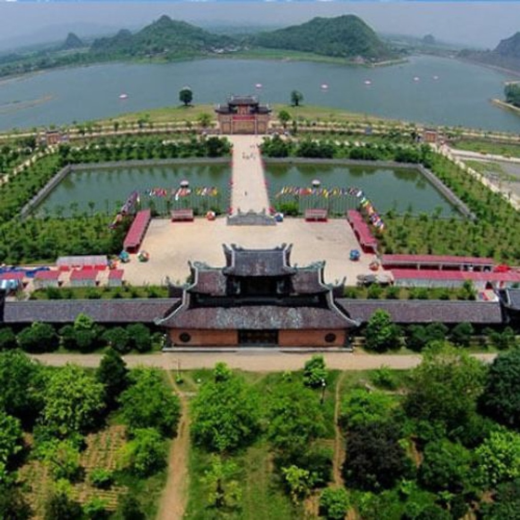 Tour Trọn Gói 1 Ngày Ninh Bình - Hoa Lư - Tam Cốc - Đạp Xe Đạp Ngắm Cảnh (Trọn Gói Xe Đưa Đón từ Hà Nội + Ăn Trưa + Vé T