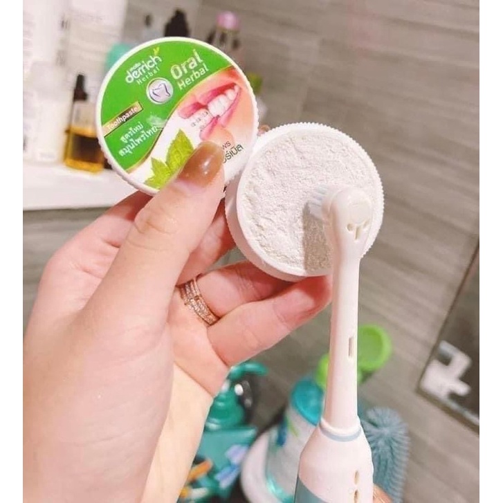 Kem đánh răng trắng răng Thái Lan