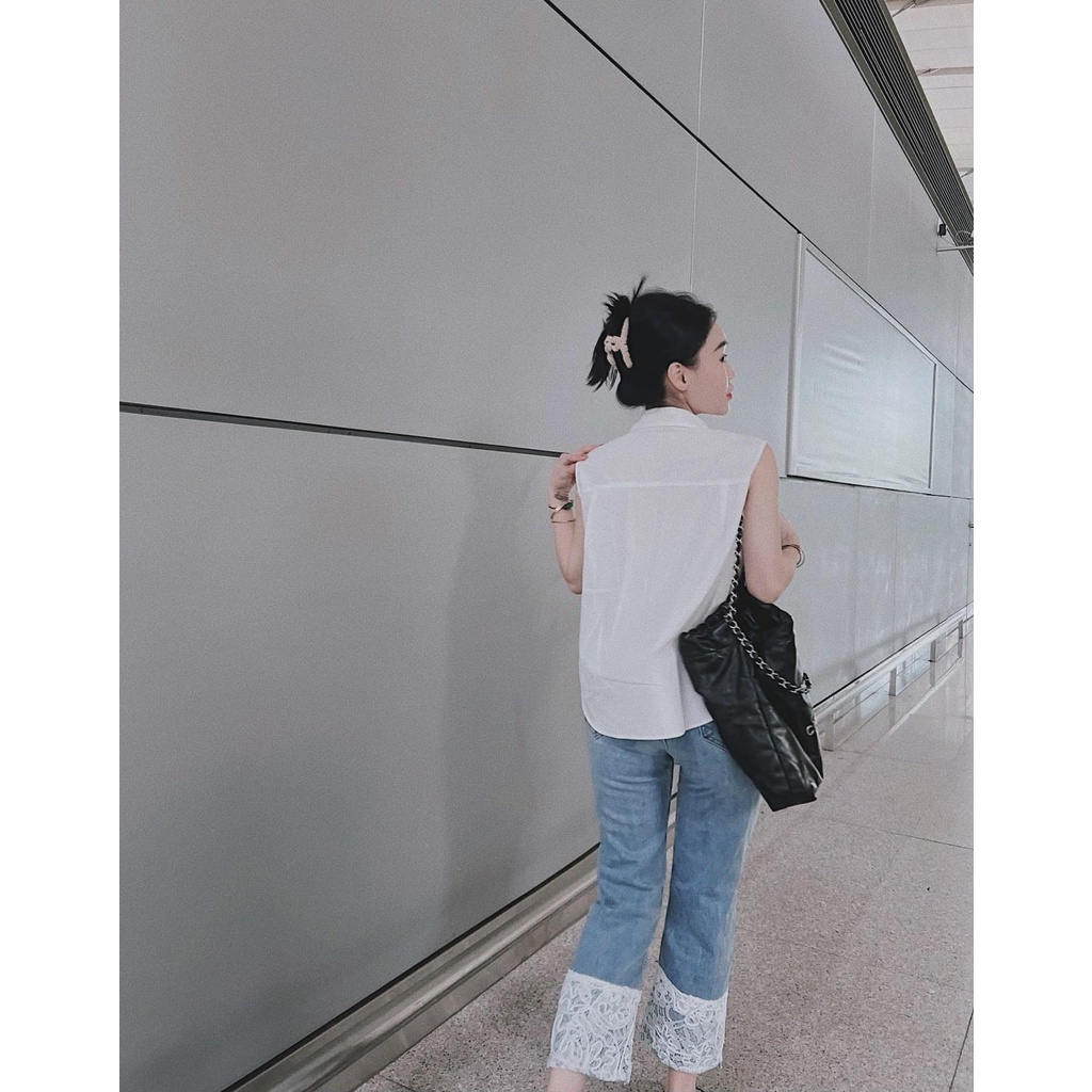 Áo sơmi sát nách đuôi tôm