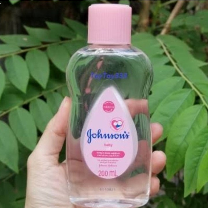 Dầu Massage Dưỡng Ẩm JOHNSON BABY 50ml - 200ml