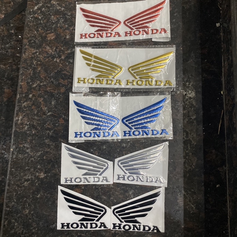 Team tem logo cánh én chim chữ Honda