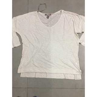 Áo thun nữ cổ tim,