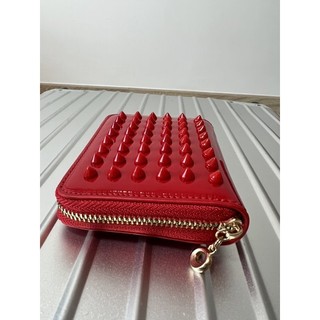 Ví nhỏ louboutin