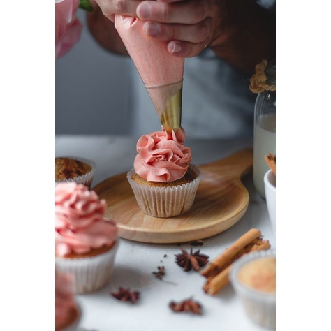 Túi bắt kem 20/10/5 túi loại lớn size 30 cm dùng để trang trí phủ mặt bánh kem, bao bì dày và chắc chắn