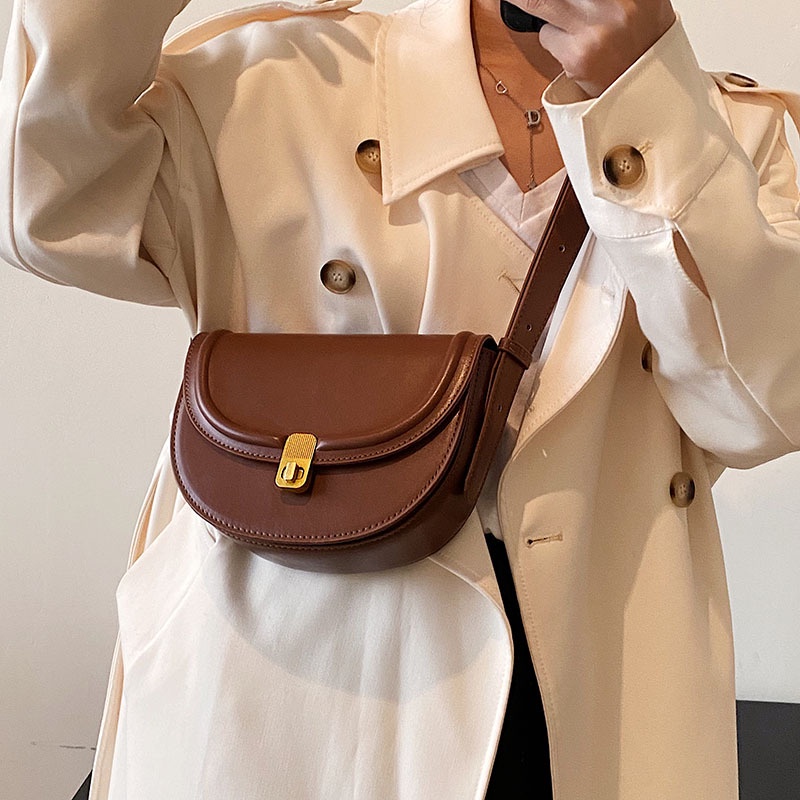 Túi yên ngựa IELGY có thể điều chỉnh phong cách retro dành cho nữ