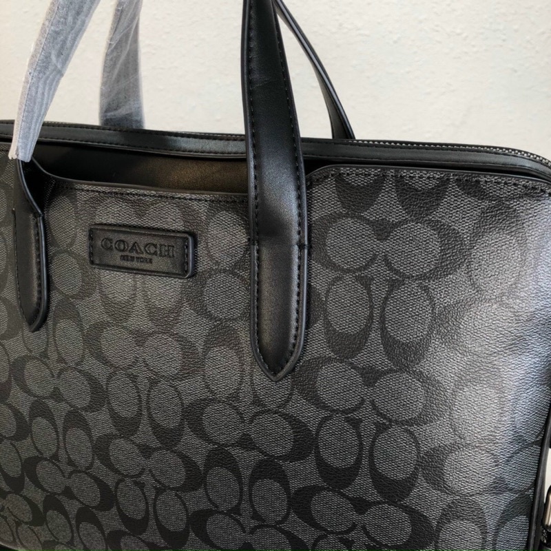 Cặp Xách Coach Penn Brief In Signature Canvas