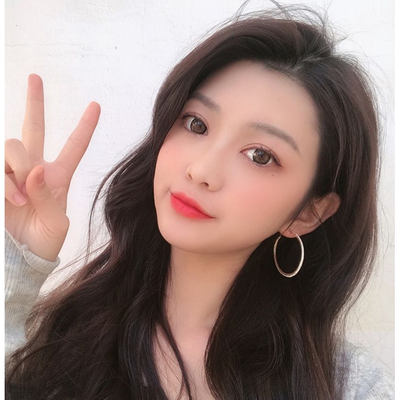 Khuyên tai nữ, Bông tai tròn to đính đá phong cách Âu Mỹ