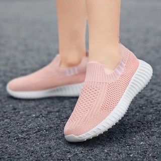 giày slip on lưới