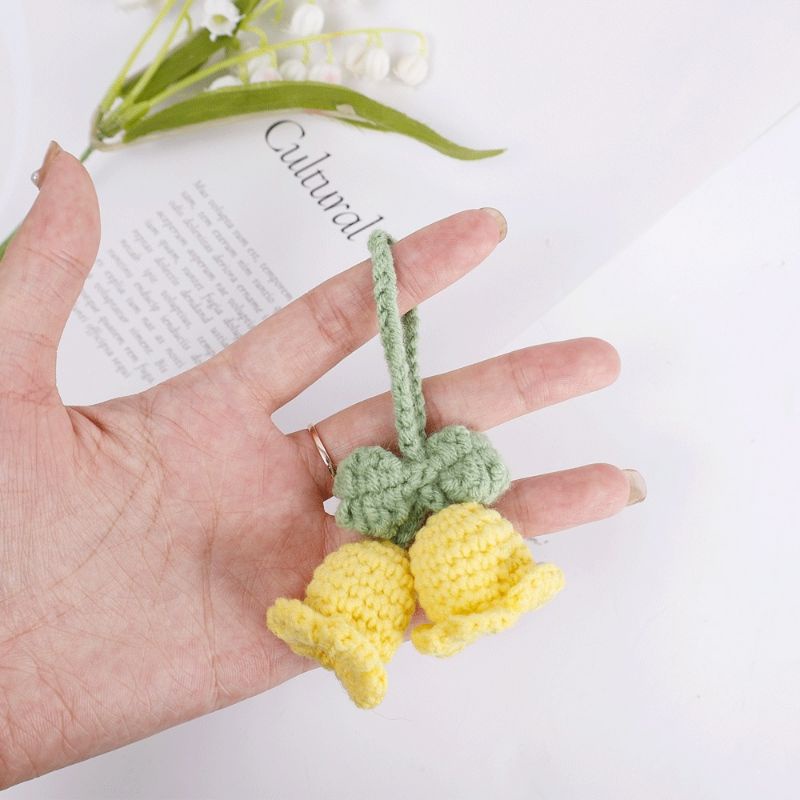 Hoa chuông móc bằng len