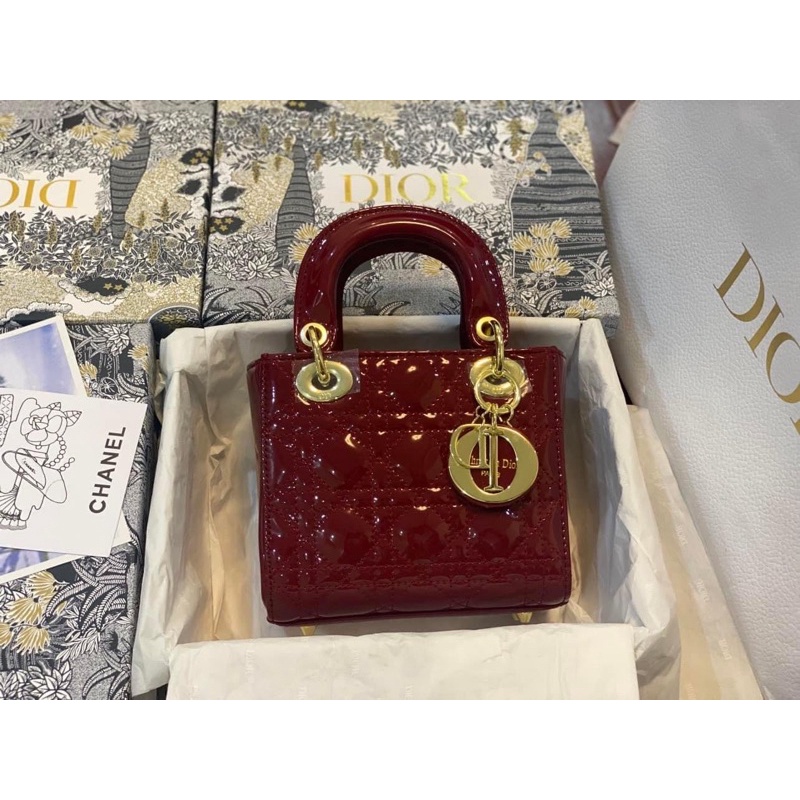 Túi da bóng khoá vàng mini