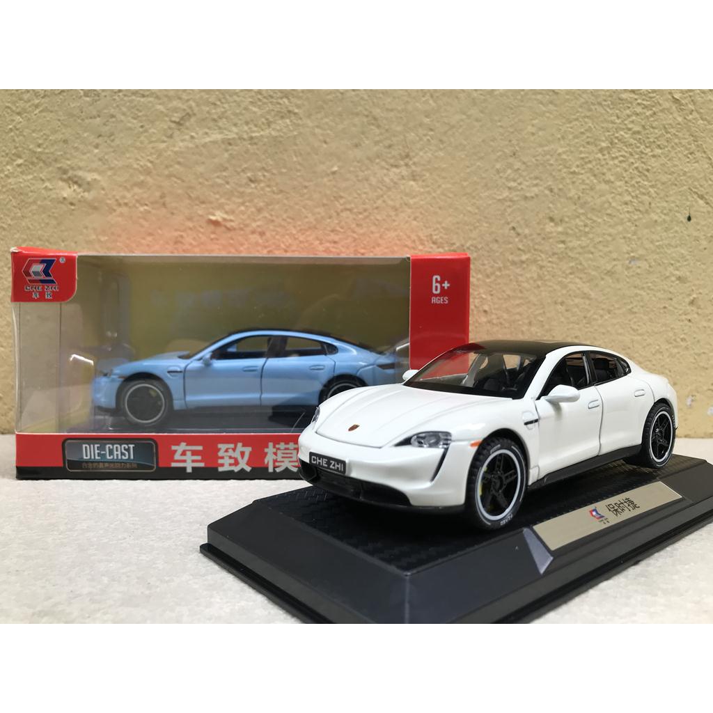 Mô hình xe Porsche Taycan S 2023 1:32