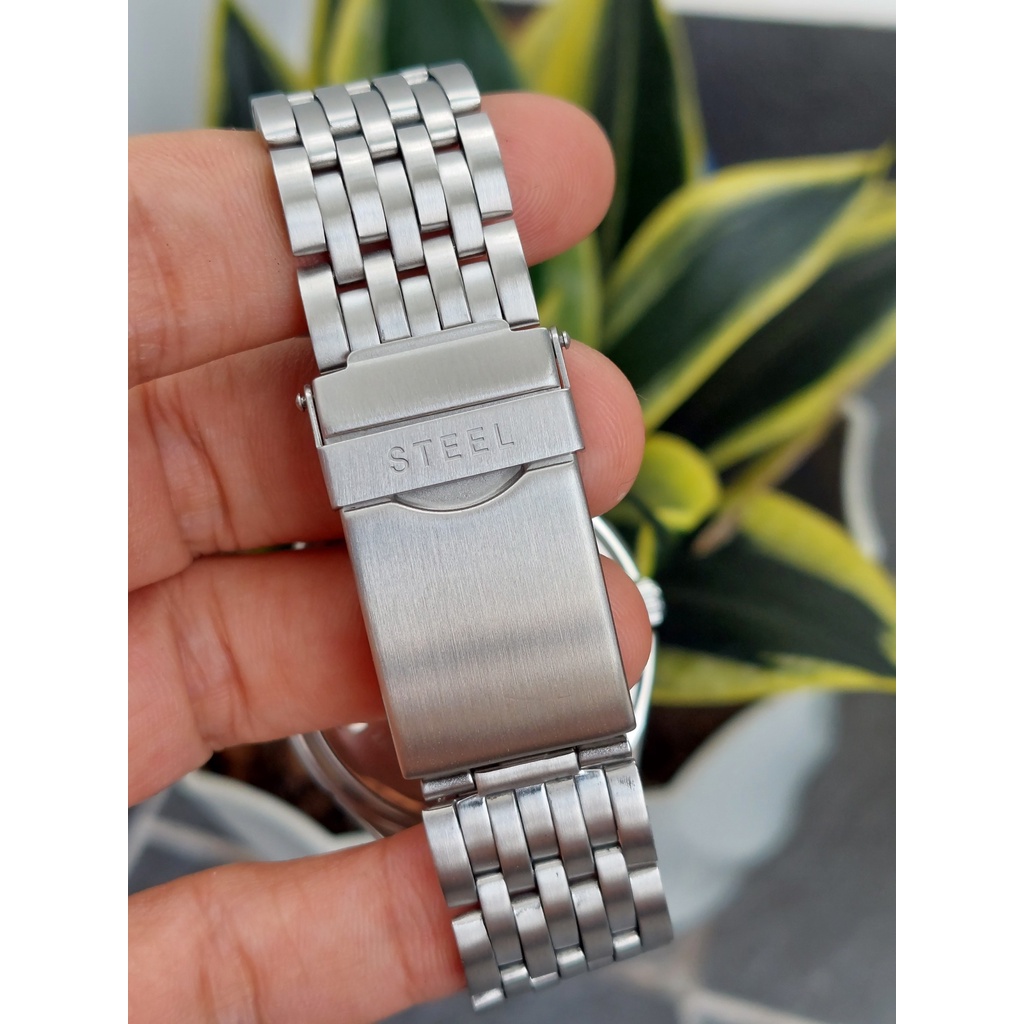 Đồng hồ nam Guess mặt xanh chạy pin hàng si