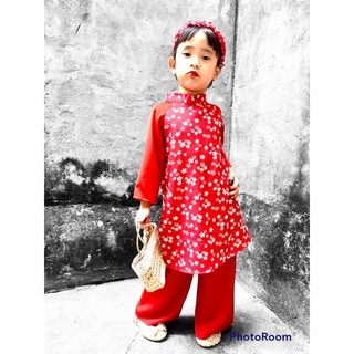 áo dài hoa cho mẹ và bé gái