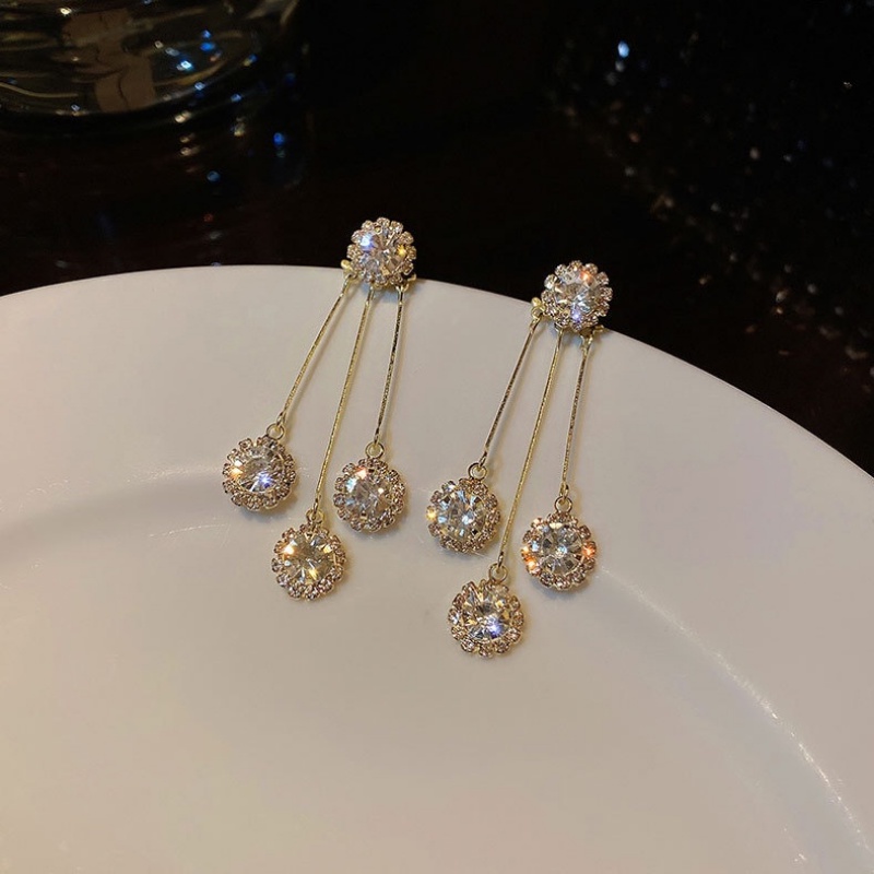 Bông Tai Dáng Dài Hình Hoa Đính Đá Zircon Lấp Lánh Thời Trang Hàn Quốc Cho Nữ