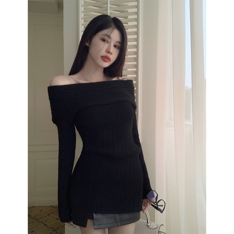 Áo Len Trễ Vai Họa Tiết Giáng Sinh