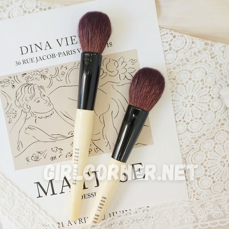 Cọ má hồng - setting Bobbi Blush Brush