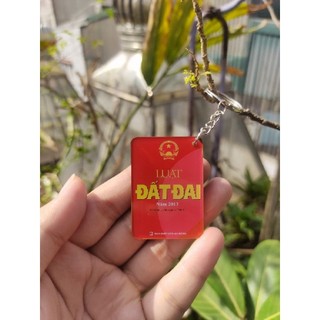 Móc treo Luật đất đai 2013