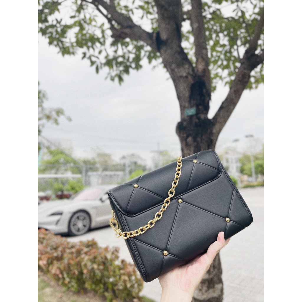 Túi xách nữ đeo chéo LV high end leather twist bag thời trang  cao cấp