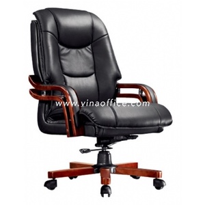 Ghế giám đốc cao cấp chân gỗ  GĐ032