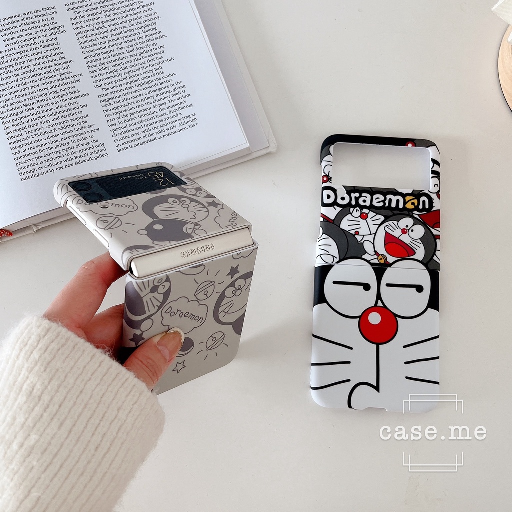 Skin Friendly Cute Cartoon Case For SAMSUNG Galaxy Z Flip 4 / Z Flip 3 Phone Case Aesthetic Ins Newest Fashion Korean Style Retro Classic Cute Cartoon Couple Shockproof Protective TPU Cover Shell