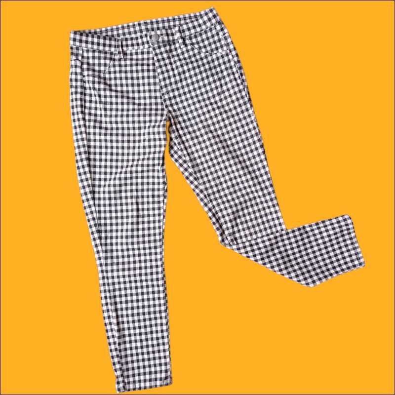 Quần bó, quần legging caro trắng đen Uniqlo 2ndhand