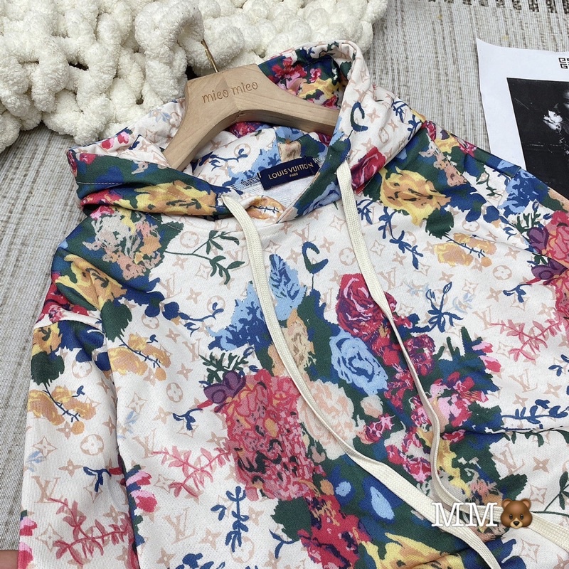 Áo nỉ hodie hoa độc lạ chất hoạ tiết hoa phối màu