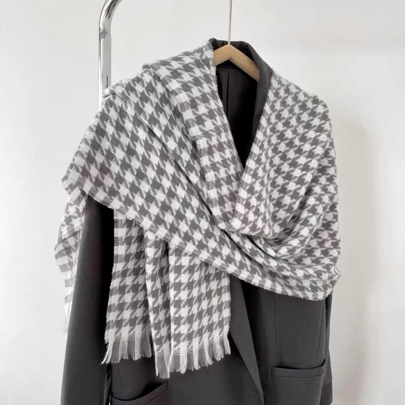 Khăn len dệt kim ziczac 2022