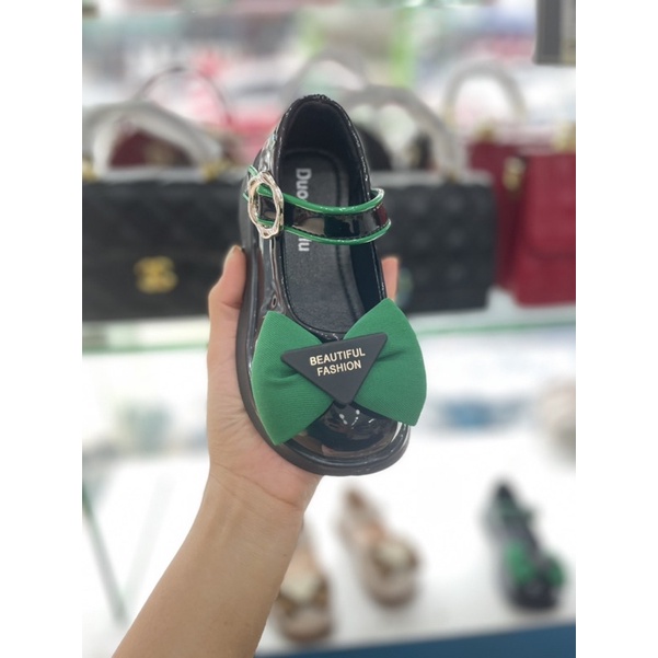 Giầy búp bê tim siêu hot