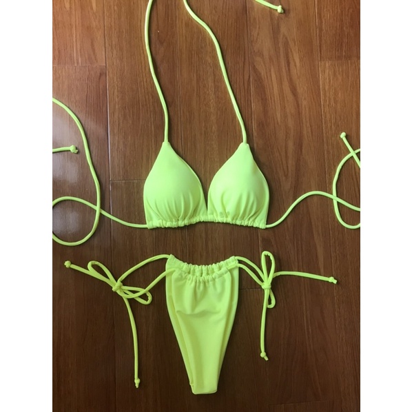 Bikini Đồ Bơi Nữ 2 mảnh Bassi tam giác quần lọt khe | BigBuy360 - bigbuy360.vn